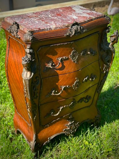 Comodă stil Louis XV / Rococo cu blat din marmură – piesă elegantă vintage