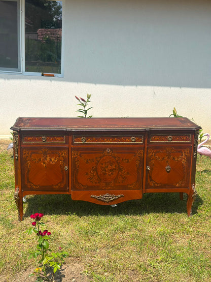 Comodă vintage stil Louis XV, marchetărie florală bogată, montaje bronz